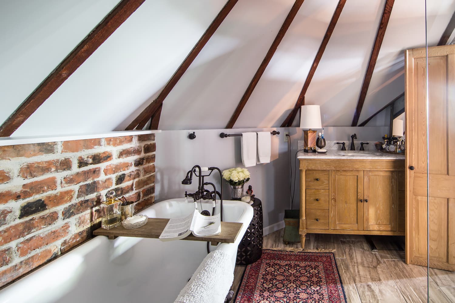 6 Best Small Bathroom Layouts for Designing Your Perfect Space ...